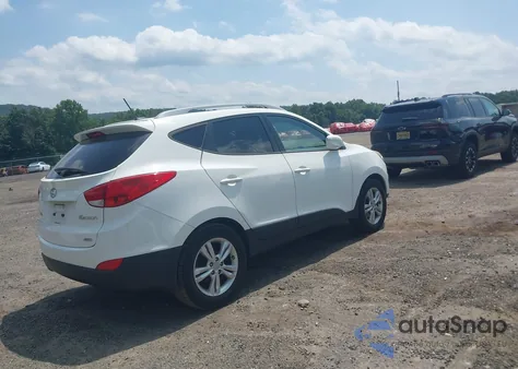2013 Hyundai Tucson Gls z USA, uszkodzony, nr VIN KM8JUCAC7DU693565